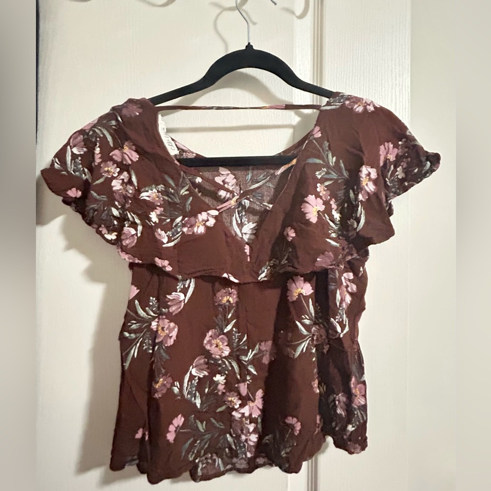 Chloe & Katie Chloe & Katie Brown Floral Flutter Sleeve Top